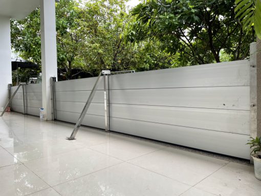 Cửa Chống Ngập Sử Dụng Tấm Panel
