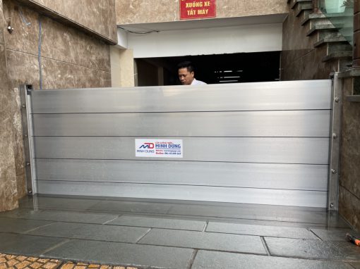 Cửa Chống Ngập Sử Dụng Tấm Panel