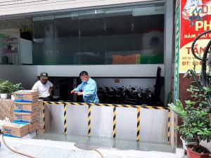 Cửa chống ngập nhà phố giải pháp hoàn hảo trong mùa mưa
